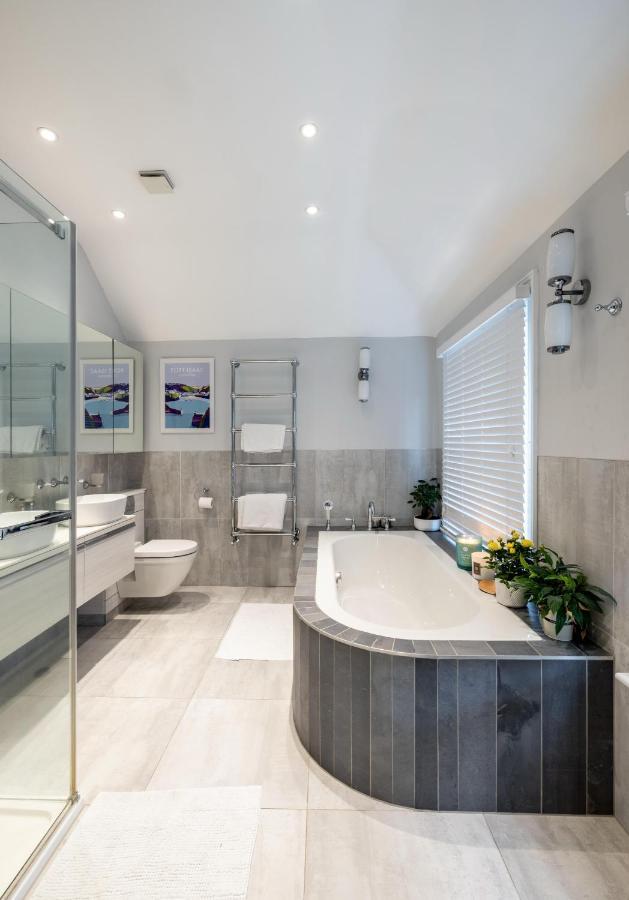 فيلا Dream House London With Gym, Cinema And Housekeeper إيلينغ المظهر الخارجي الصورة
