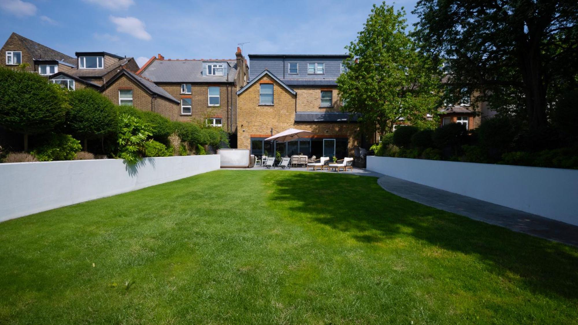 فيلا Dream House London With Gym, Cinema And Housekeeper إيلينغ المظهر الخارجي الصورة